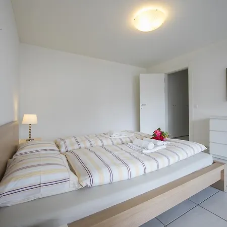 Vivian 603 A * Locarno